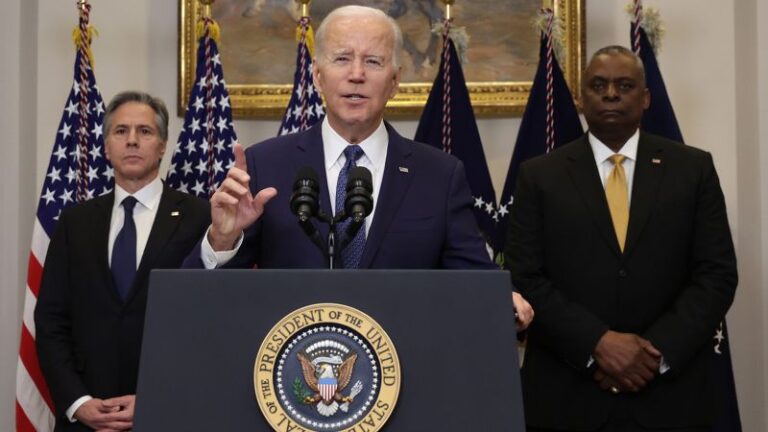 Biden rallies Western alliance and gives Zelensky an ‘iron fist’ against Putin