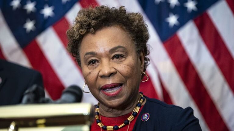 Rep. Barbara Lee files bid for open Senate seat in California